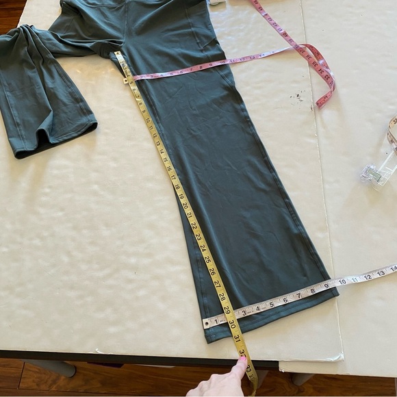 Gaiam OM High Rise Pocket Yoga Pant Womens Size XL Straight Leg Green Urban Chic - Picture 8 of 13